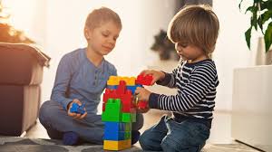 9 Ways How Playing with Toys Make Kids Smarter