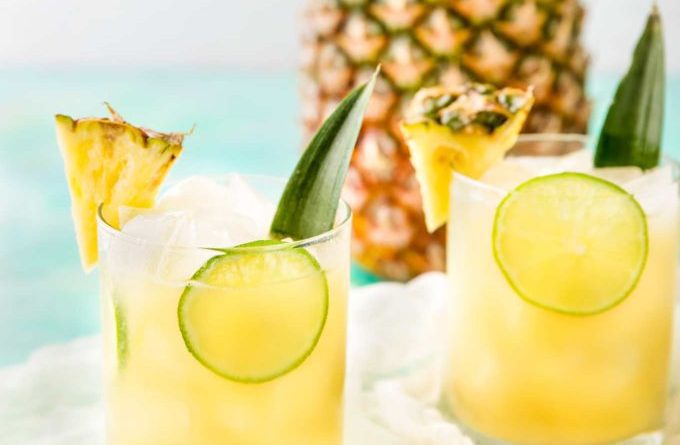 Complete Guide on How to Prepare Pineapple Coconut Rum Punch
