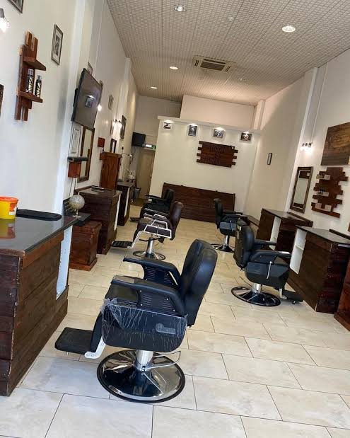 How to Choose the Best Barber Shop for Your HairStyles 