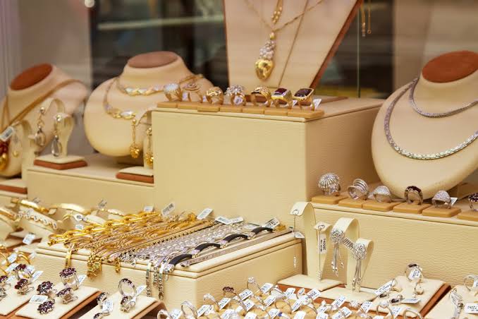 Why You Might Consider Buying Jewelry from GLD Shop