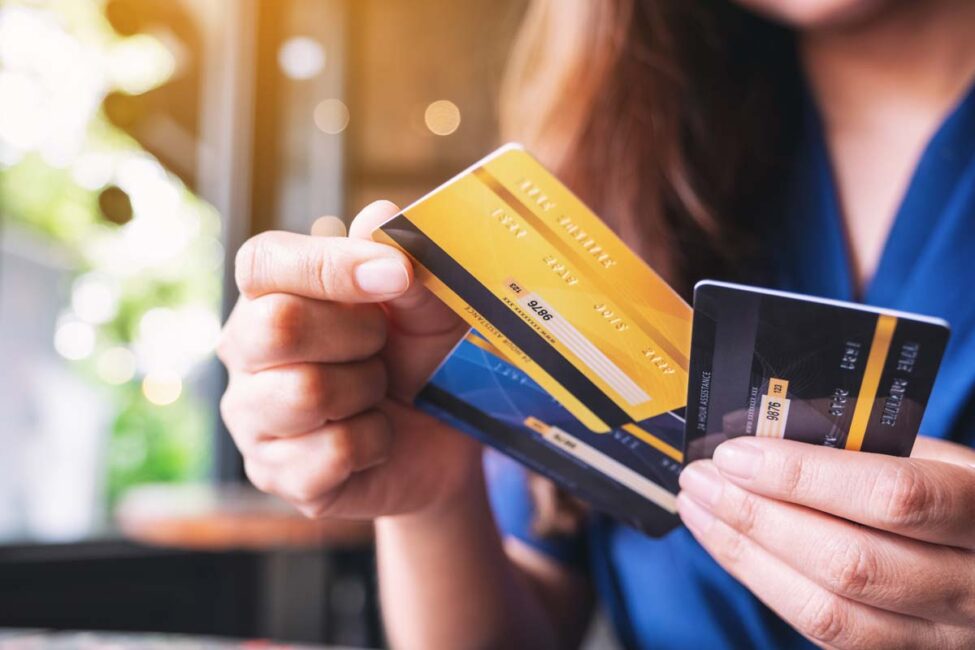 10 Essential Tips for Choosing the Best Credit Card